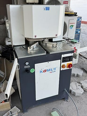 Производство пластиковых окон: Одноголовочный сварочный станок для ПВХ-профиля KÖMUT by Özçelik - — 1