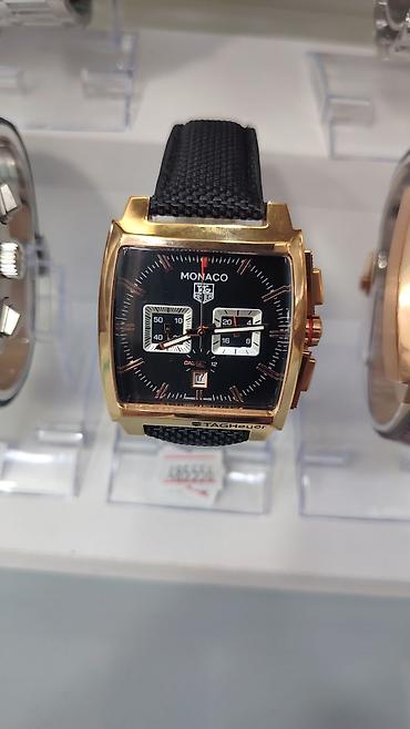 3d saat: TAG Heuer Monaco kolleksiyası – kvadrat korpuslu, xronoqraf funksiyalı — 3