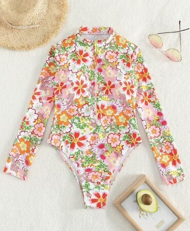 футболка stussy: Кошулган купальник, Кытай, M (EU 38)