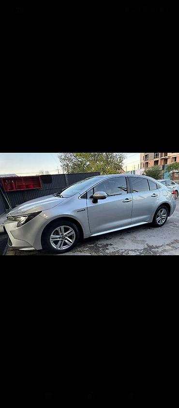 corolla 2022: Toyota Corolla: 2020 г., 1.8 л, Автомат, Гибрид, Седан — 3