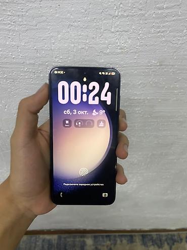 Мобильные телефоны и аксессуары: Samsung Galaxy S23, Б/у, 256 ГБ, цвет - Черный — 2