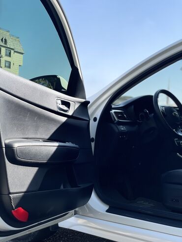 Kia: Kia K5: 2020 г., 2 л, Автомат, Газ, Седан — 9