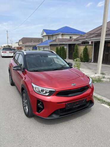 kia stonic: Kia Stonic: 2019 г., 1.4 л, Автомат, Бензин, Хэтчбэк
