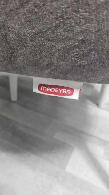 Ütüləmə lövhələri: Yeni, Masa və oturacaqlar, Azərbaycan
