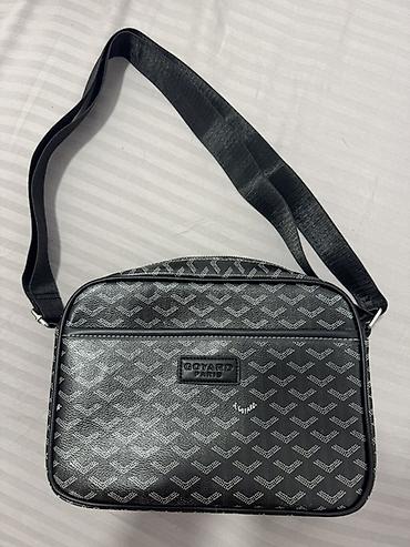 комтер: Сумка через плечо Goyard Paris в черно-сером цвете с фирменным узором — 1