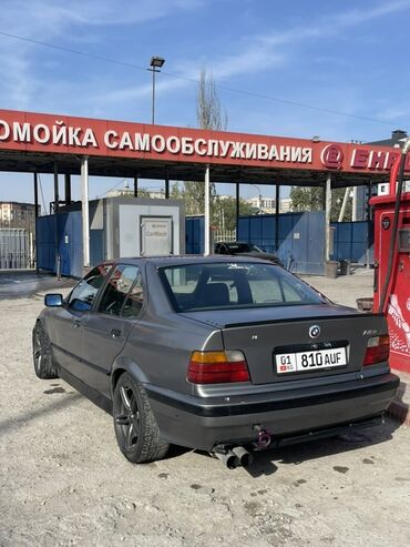 вентилятор на гольф 3: BMW 3 series: 1991 г., Седан