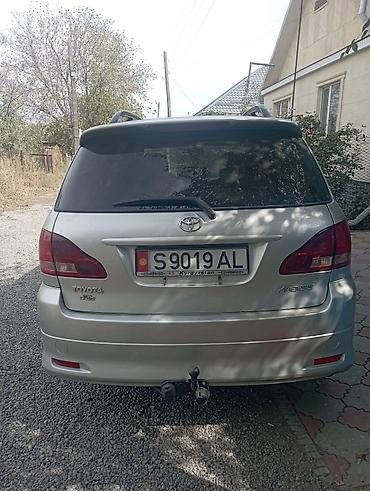 камри 50 европеец салон: Toyota Avensis Verso: 2003 г., 2 л, Механика, Дизель, Минивэн — 4