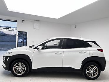шторки на ауди: Hyundai Kona: 2020 г., 1.6 л, Автомат, Бензин, Кроссовер — 10