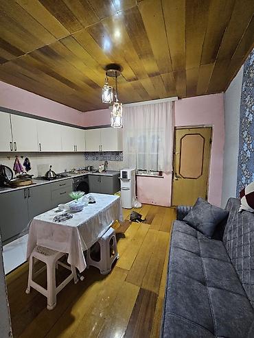 bakıda: Bakıxanov qəs. 3 otaqlı, 85 kv. m, Kredit yoxdur, Orta təmir — 3