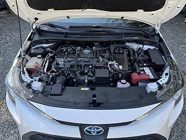 королев: Toyota Corolla: 2021 г., 1.8 л, Вариатор, Гибрид, Седан — 4