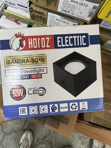 Выключатели: Квадратный светодиодный светильник Horoz Electric SANDRA-SQ10