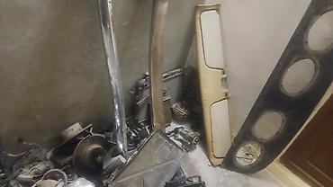 Digər avtomobil ehtiyat hissələri: Klassik avtomobil üçün ehtiyat hissələri və interyer detallarının — 2