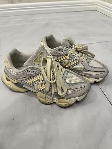 Krossovka və ketlər: New Balance 9060 modeli nabukdur 37olcu cox az geyinilib yaxshi — 2