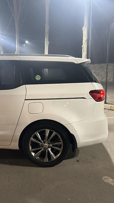 Kia: Kia Carnival: 2019 г., 2.2 л, Автомат, Дизель, Минивэн — 7