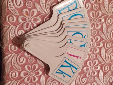 Oyuncaqlar: Yaşıl çərçivəli, rəngli muncuqları olan hesablama lövhəsi. Müxtəlif — 15