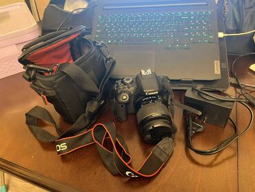 Canon eos 750d fotoaparat. Ideal veziyyetdedir, hec bir problemi