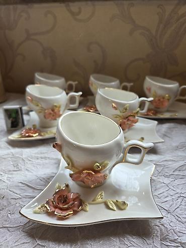 Канцтовары: Şəkildəki məhsul: çay fincan dəsti - Material: nazik porselen - Rəng — 1