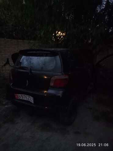 runx alex: Toyota Vitz: 2001 г., 1 л, Автомат, Бензин, Хетчбек
