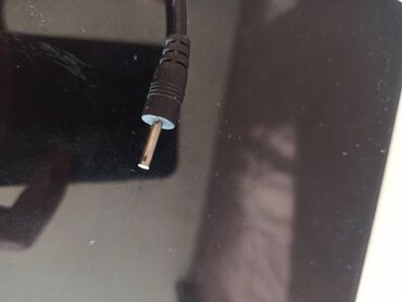 ASUS: Asus R252B / 11.6 inca Prodajem solidno ocuvan Asus R252B laptop — 9