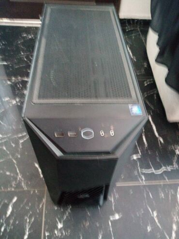 Desktop računari i radne stanice: I7 GGejmer COOLER MASTER vrhunska mašina, extra, jeftino---Vrhunska — 6