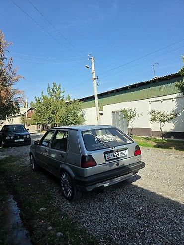 Volkswagen: Volkswagen Golf: 1989 г., 1.8 л, Кол менен иштөөчү, Бензин — 5