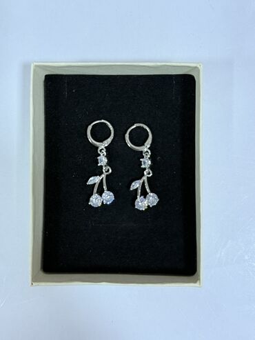 Bijuteriya dəstləri: Qadın bəzək aksesuarları – geniş seçim Məhsullar: - Qızılı tonlarda — 122