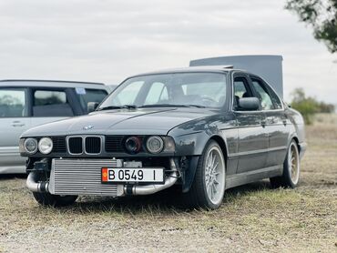 чолпон ата авто машина: BMW 5 series: 1990 г., 2.5 л, Механика, Бензин, Седан