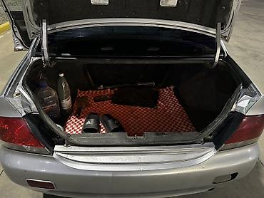 обмен на цивик: Mitsubishi Lancer: 2005 г., 1.6 л, Механика, Бензин, Седан — 6