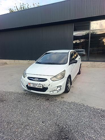 Hyundai Accent: 2014 г., 1.4 л, Автомат, Бензин, Седан