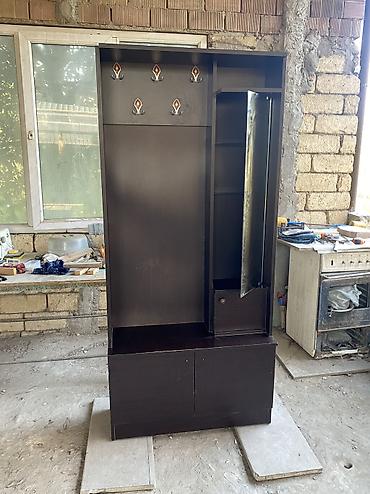 dolab dəhliz: İşlənmiş, 4 qapılı, Güzgülü, Qəhvəyi, Açılan, Düz dolab — 1