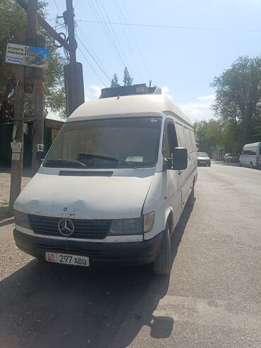 шины на фуры: Жеңил жүк ташуучу унаа, Mercedes-Benz