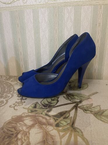 Женская обувь: Туфли, 35, цвет - Голубой, Б/у