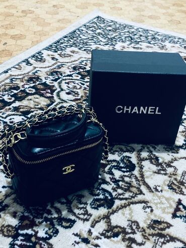 Классические сумки: Классическая сумка, Chanel, Материал: Натуральная кожа, Застежка на молнии, Женские, Новый