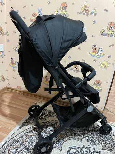 Gəzinti arabaları: MilYungul qara reng babystone fırması 65man hem uzanglı hem otraglı