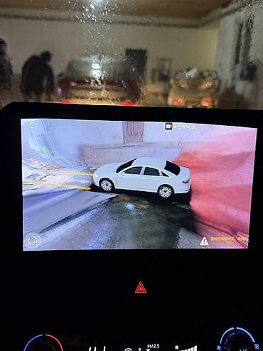 Toyota: Toyota Corolla: 2019 г., 1.8 л, Вариатор, Гибрид, Седан at lalafo.kg — 16 Toyota: Toyota Corolla: 2019 г., 1.8 л, Вариатор, Гибрид, Седан — 16