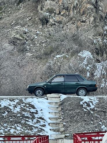 ВАЗ (ЛАДА): ВАЗ (ЛАДА) 21099: 2004 г., 1.5 л, Механика, Бензин, Седан — 1