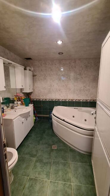 Həyət evləri və villaların satışı: 9 otaq, 330 kv. m — 21