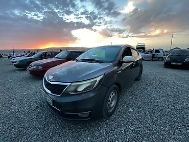 kia rio 2010: Kia Rio: 2015 г., 1.6 л, Механика, Бензин, Седан — 4