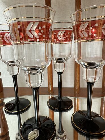 набор посуды на 6 персон: Богемские фужеры