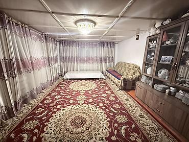 Продажа коттеджей и домов: Двухэтажный дом с двором и хозяйственными постройками, 13 соток село — 9