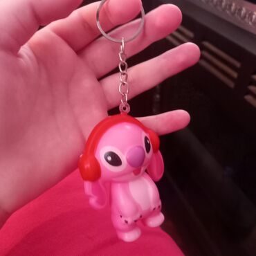 Breloklar: Stitch çəhrayı rənglərinin asımliq açardan ve ya sumkadan almaq olar — 8