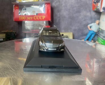 Avtomobil modelləri: Mercedes, 2009 il, 1:43, Dəmir, Ödənişli çatdırılma — 12