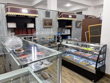 setqa vitrin: Bahali laminatdan yigilib 1700m Siyirme qapili Boyuk mebel skaf