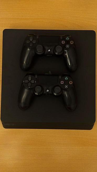 video reqstrator: PlayStation 4 Slim 1TB 2 original DualShock 4 Versiya: 13.52 Bütün — 1