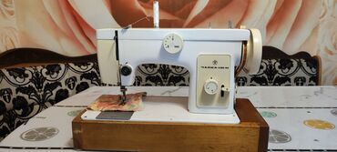 чайки зайки 2: Продаю швейную машинку Чайка 132м работает от сети, чехол в комплекте