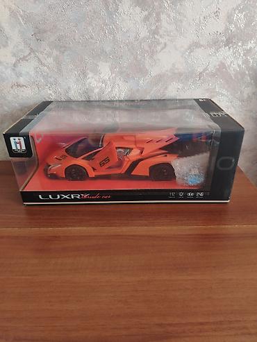 Oyuncaq nəqliyyat: Uşaq üçün radiopultla idarə olunan oyuncaq maşın - Model: “LUXR — 2