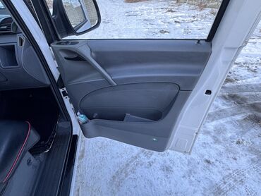 Mercedes-Benz: Mercedes-Benz Vito: 2008 г., 2.2 л, Механика, Дизель, Фургон — 10