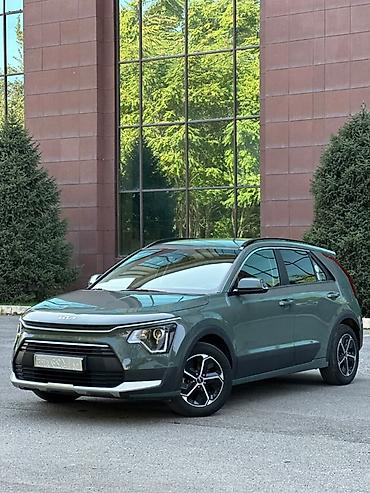 Kia: Kia Niro: 2022 г., Кроссовер — 2