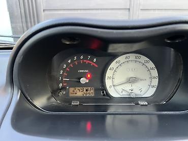 4a fe: Toyota Ist: 2002 г., 1.5 л, Автомат, Бензин, Хэтчбэк — 6