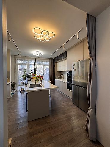 Продажа коттеджей и домов: Эксклюзивное предложение в престижном районе! Локация: ул. Юнусалиева — 1